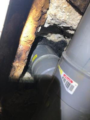 trou reboucher silicone et fer trou reboucher silicone et fer